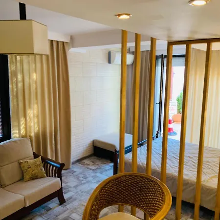 Vasiliko Sea View Appartement Tsarévo